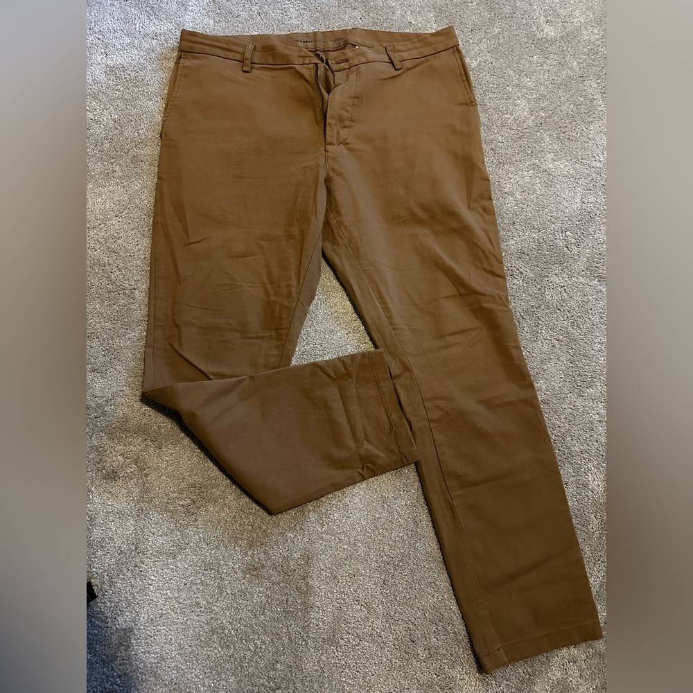 Old Navy Men's Tan Chinos